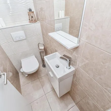 Ferienhaus In Privlaka Mit Privatem Pool
