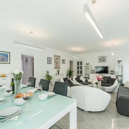 Ferienhaus In Privlaka Mit Privatem Pool * Privlaka (Zadar)