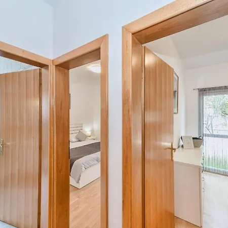 Ferienhaus In Privlaka Mit Privatem Pool * Privlaka (Zadar)